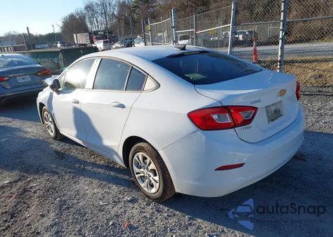 2019 Chevrolet Cruze Ls z USA, uszkodzony, nr VIN 1G1BC5SM6K7134432